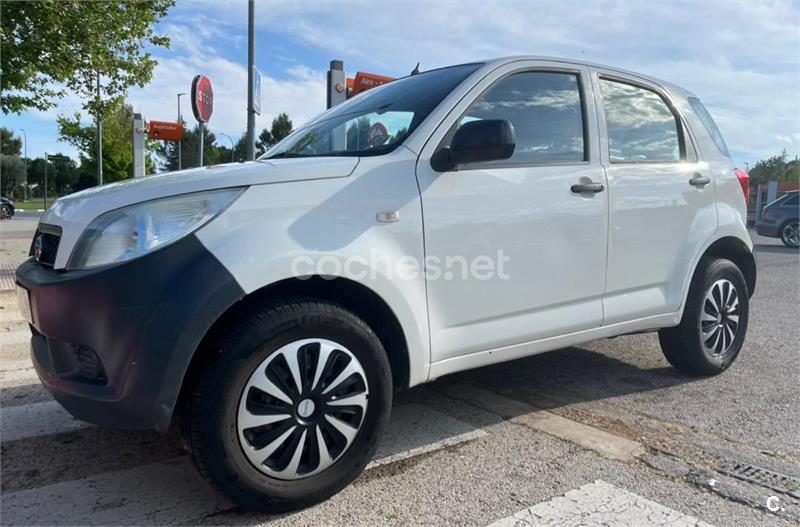 DAIHATSU Terios