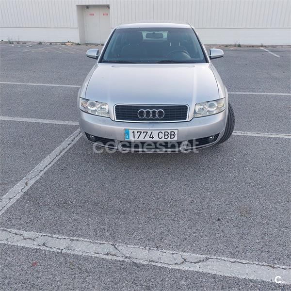 AUDI A4 1.9 TDI 6 velocidades
