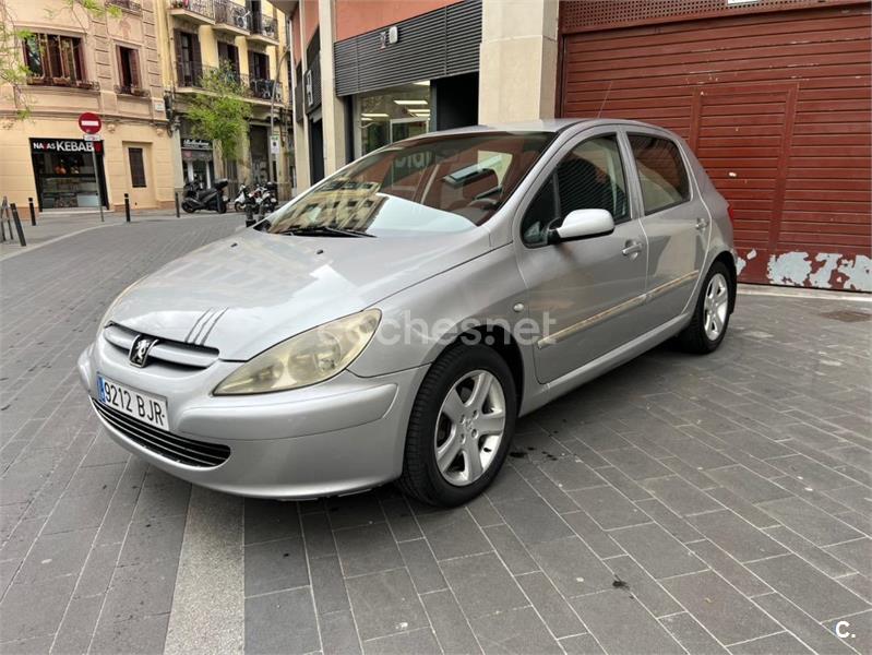 PEUGEOT 307