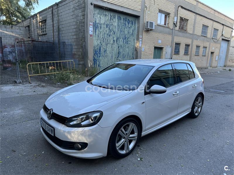 VOLKSWAGEN Golf 1.4 TSI DSG Sport