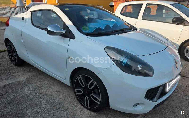 RENAULT Wind
