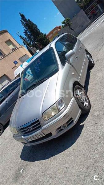 HYUNDAI Trajet