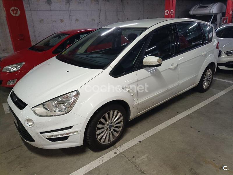 FORD SMAX