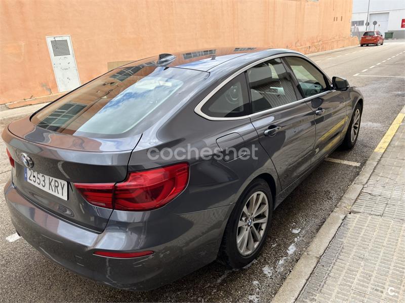 BMW Serie 3 318dA Business