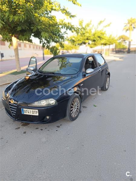 ALFA ROMEO 147 1.9 JTD Impression