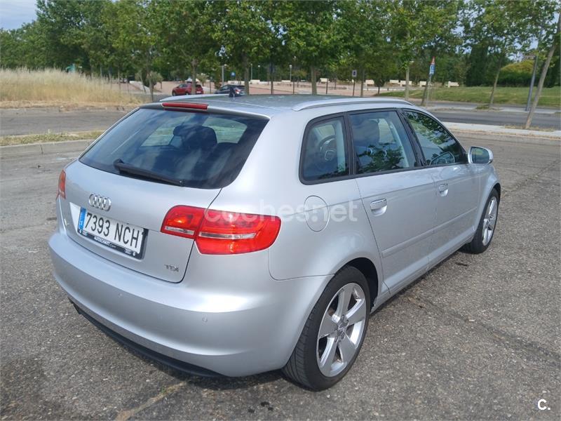 AUDI A3 Sedan 2.0 TDI Attracted