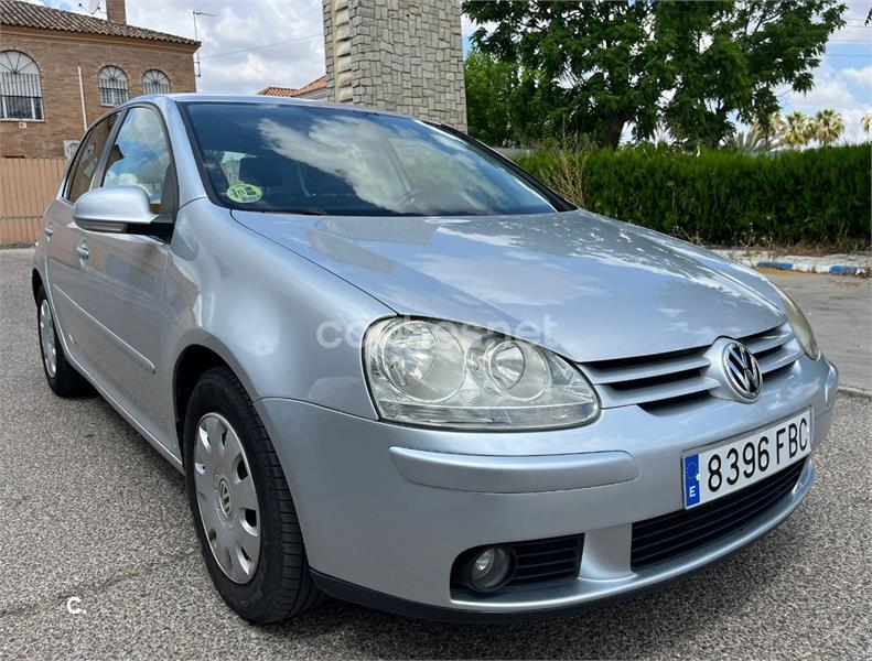 VOLKSWAGEN Golf 1.9 TDI Trendline