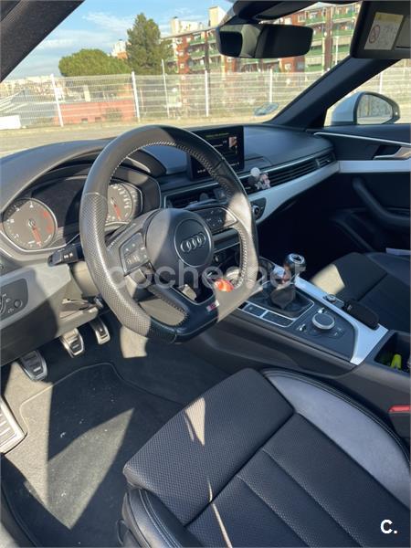 AUDI A4 2.0 TDI 110kW150CV S line edition