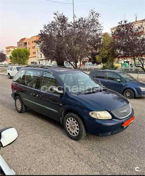 CHRYSLER Voyager