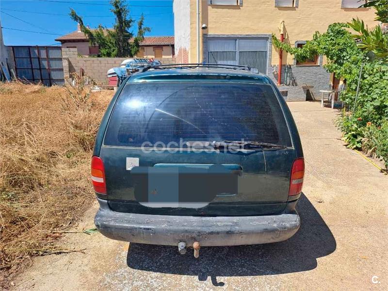 CHRYSLER Grand Voyager