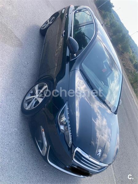 PEUGEOT 308 Allure 1.6 BlueHDi 120