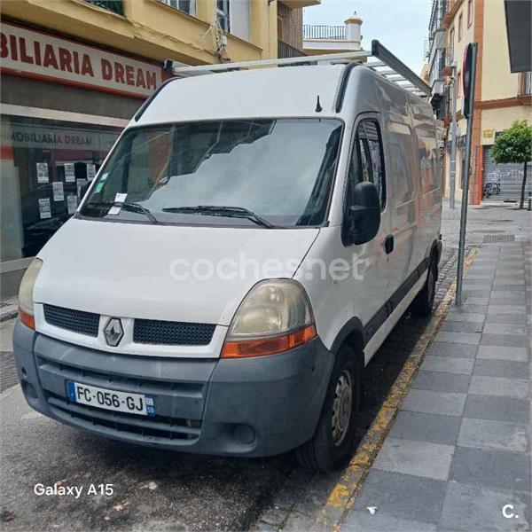 RENAULT Master