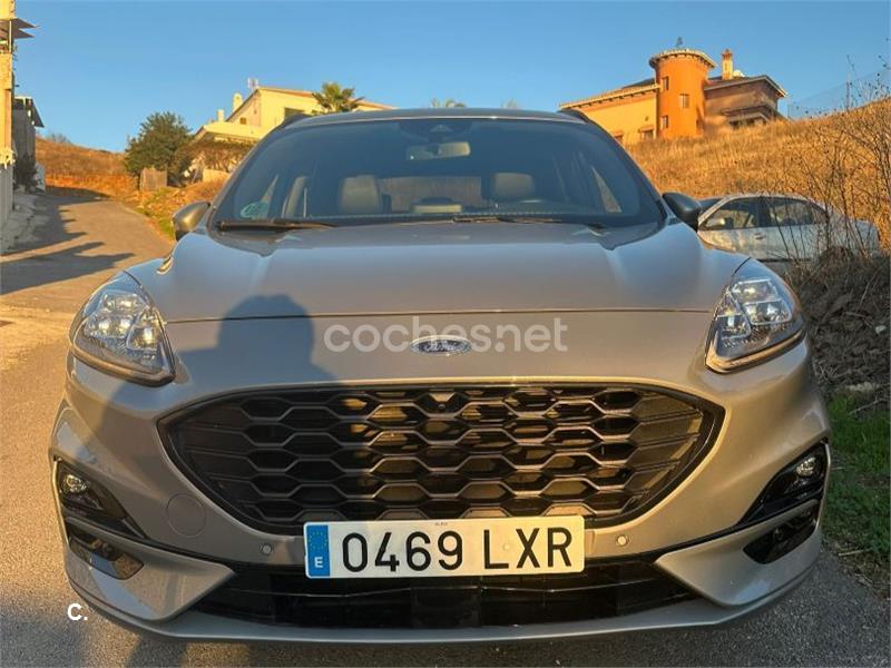 FORD Kuga STLine X 2.5 Duratec FHEV Auto