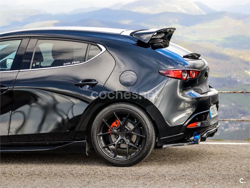 MAZDA 2.0 eSKYACTIVX ZENITH SAFETY BLACK (2022) - 26.900 € en