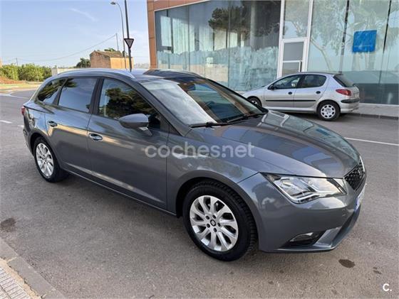 SEAT Leon ST 1.6 TDI StSp Style SEAT Leon ST 1.6 TDI StSp Style