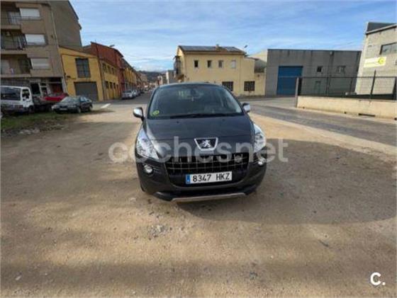 PEUGEOT 3008 Allure 1.6 eHDI 112 FAP CMP B.Lion PEUGEOT 3008 Allure 1.6 eHDI 112 FAP CMP B.Lion