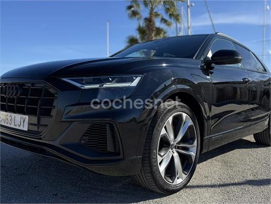 AUDI Q8 45 TDI Black L quattro tiptronic
