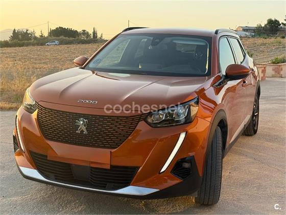 PEUGEOT e2008 Electrico Allure Pack