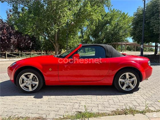 MAZDA MX5 Active 1.8 Roadster Coupe MAZDA MX5 Active 1.8 Roadster Coupe