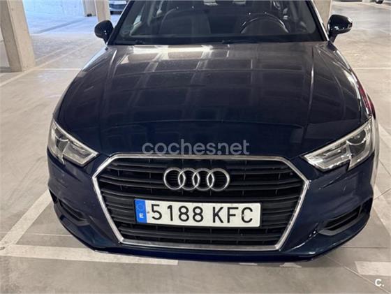 AUDI A3 design edition 2.0 TDI Sedan AUDI A3 design edition 2.0 TDI Sedan