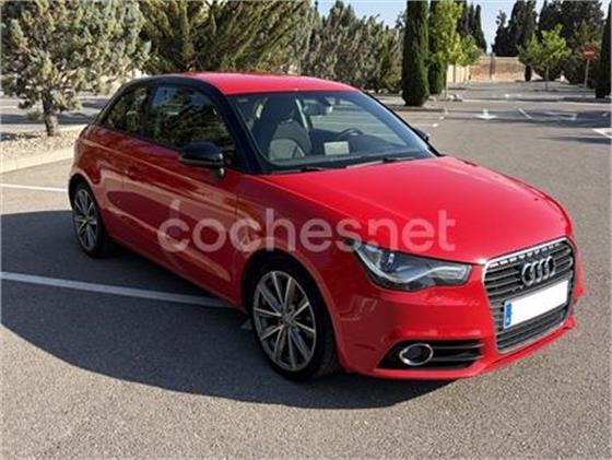 AUDI A1 1.6 TDI Attraction AUDI A1 1.6 TDI Attraction