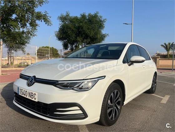 VOLKSWAGEN Golf Style 2.0 TDI DSG