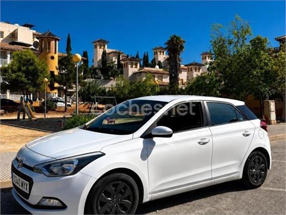 HYUNDAI i20 1.1 CRDi Fresh