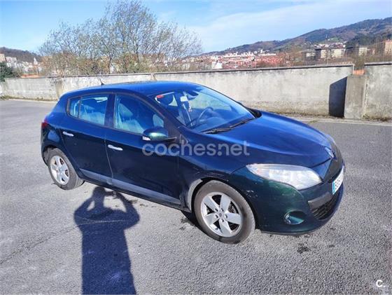 RENAULT Megane Dynamique 1.5dCi eco2 RENAULT Megane Dynamique 1.5dCi eco2