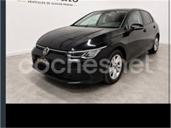VOLKSWAGEN Golf 1.0 eTSI DSG