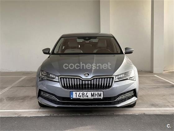 SKODA Superb 2.0 TDI DSG 4X4 LK