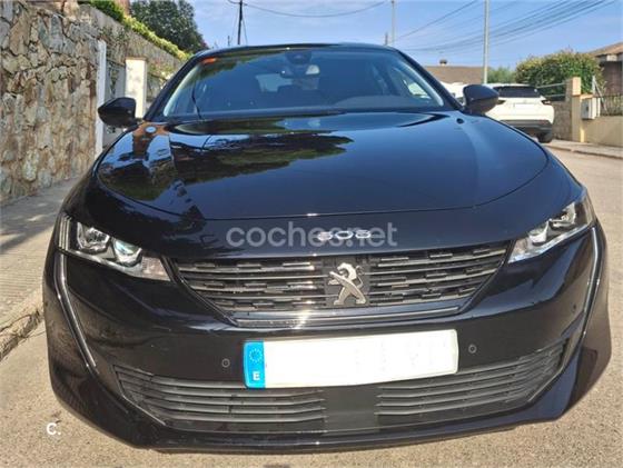 PEUGEOT 508 Allure BlueHDi 130 SS EAT8 PEUGEOT 508 Allure BlueHDi 130 SS EAT8