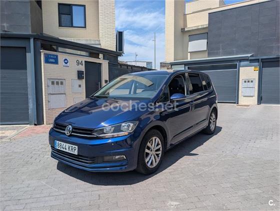 VOLKSWAGEN Touran Advance 1.6 TDI