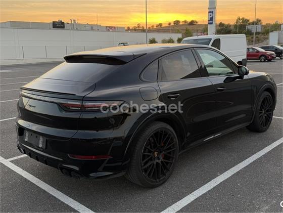 PORSCHE Cayenne Coupe EHybrid Platinum Edition