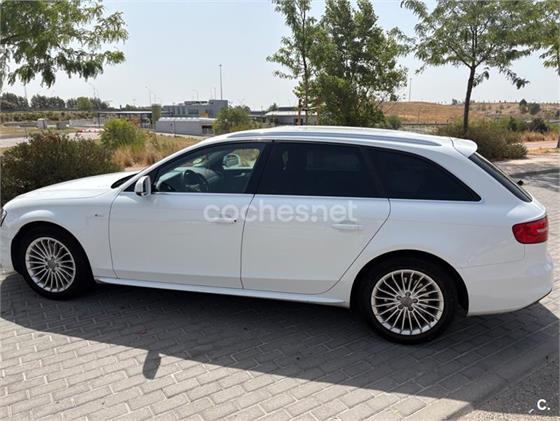 AUDI A4 Avant 2.0 TDI multitron S line ed