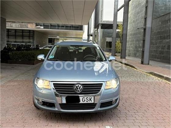 VOLKSWAGEN Passat Variant 1.4 TSI DSG Advance