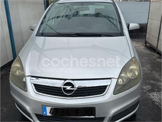 OPEL Zafira Cosmo Deportivo 1.9 CDTi 8v 120 CV OPEL Zafira Cosmo Deportivo 1.9 CDTi 8v 120 CV