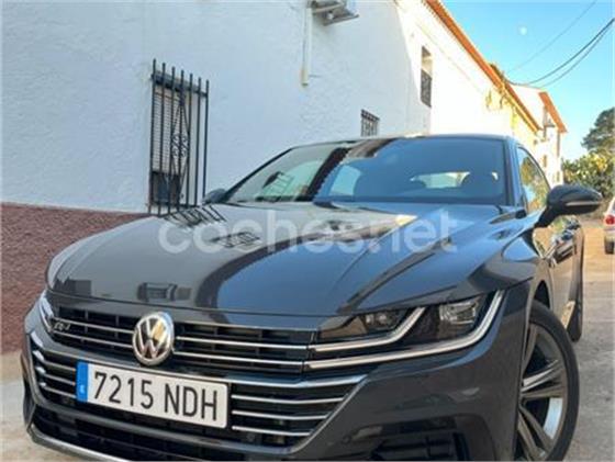 VOLKSWAGEN Arteon RLine 2.0 TDI VOLKSWAGEN Arteon RLine 2.0 TDI