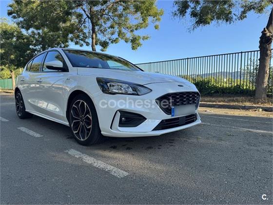 FORD Focus 1.0 Ecoboost MHEV STLine X