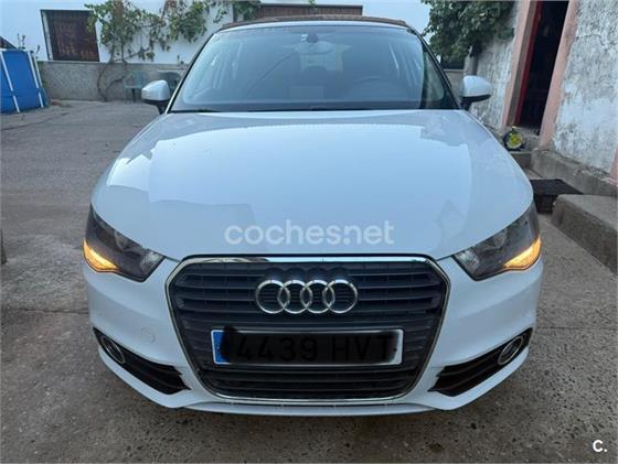 AUDI A1 Sportback 1.6 TDI 90 S tronic Adrenalin