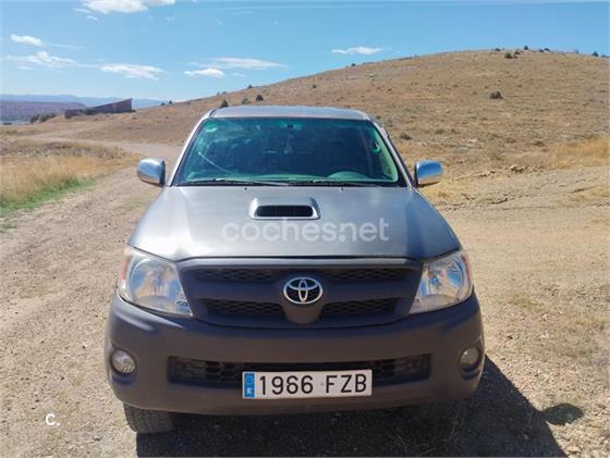 TOYOTA Hilux 3.0 D4D Doble Cabina VXL 4x4