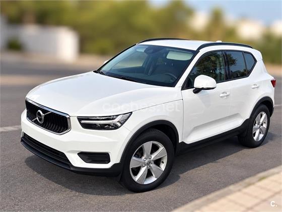 VOLVO XC40 1.5 T3