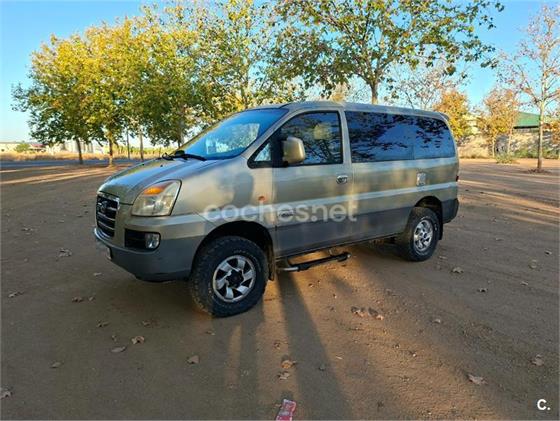 HYUNDAI H1 2.5 CRDi Top 4x4 7 plazas