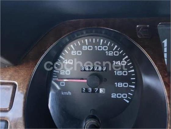 MITSUBISHI Montero