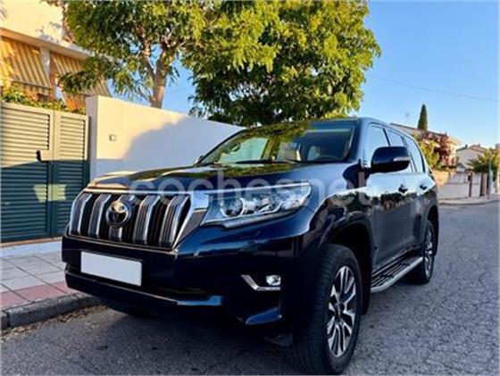 TOYOTA Land Cruiser 2.8 D4D VXL 70 ANIVERSARIO AUTO TOYOTA Land Cruiser 2.8 D4D VXL 70 ANIVERSARIO AUTO