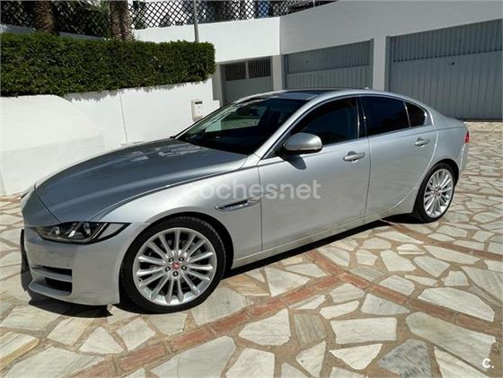 JAGUAR XE 2.0 AJ200D Diesel RWD Prestige JAGUAR XE 2.0 AJ200D Diesel RWD Prestige