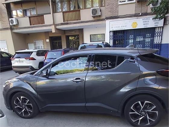 TOYOTA CHR 1.8 125H Advance