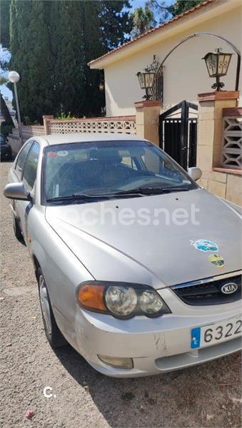 KIA Shuma