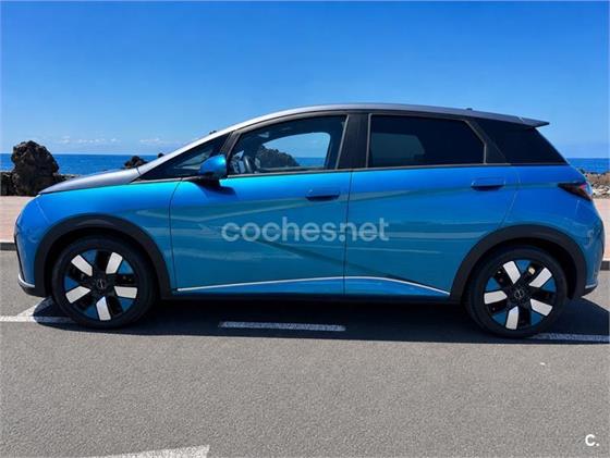 BYD Dolphin Design