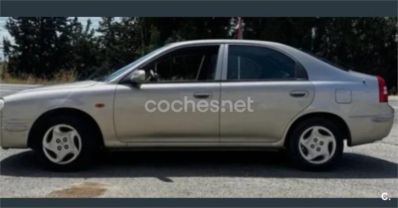 KIA Shuma
