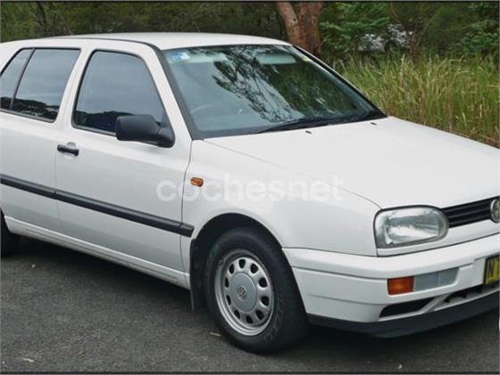 VOLKSWAGEN Golf 2.0 GTI EDITION